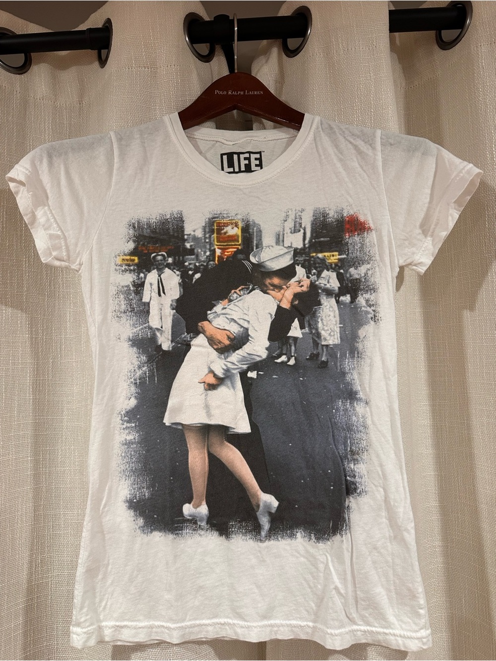 LIFE White Women’s T‑Shirt with Sailor Kiss Print